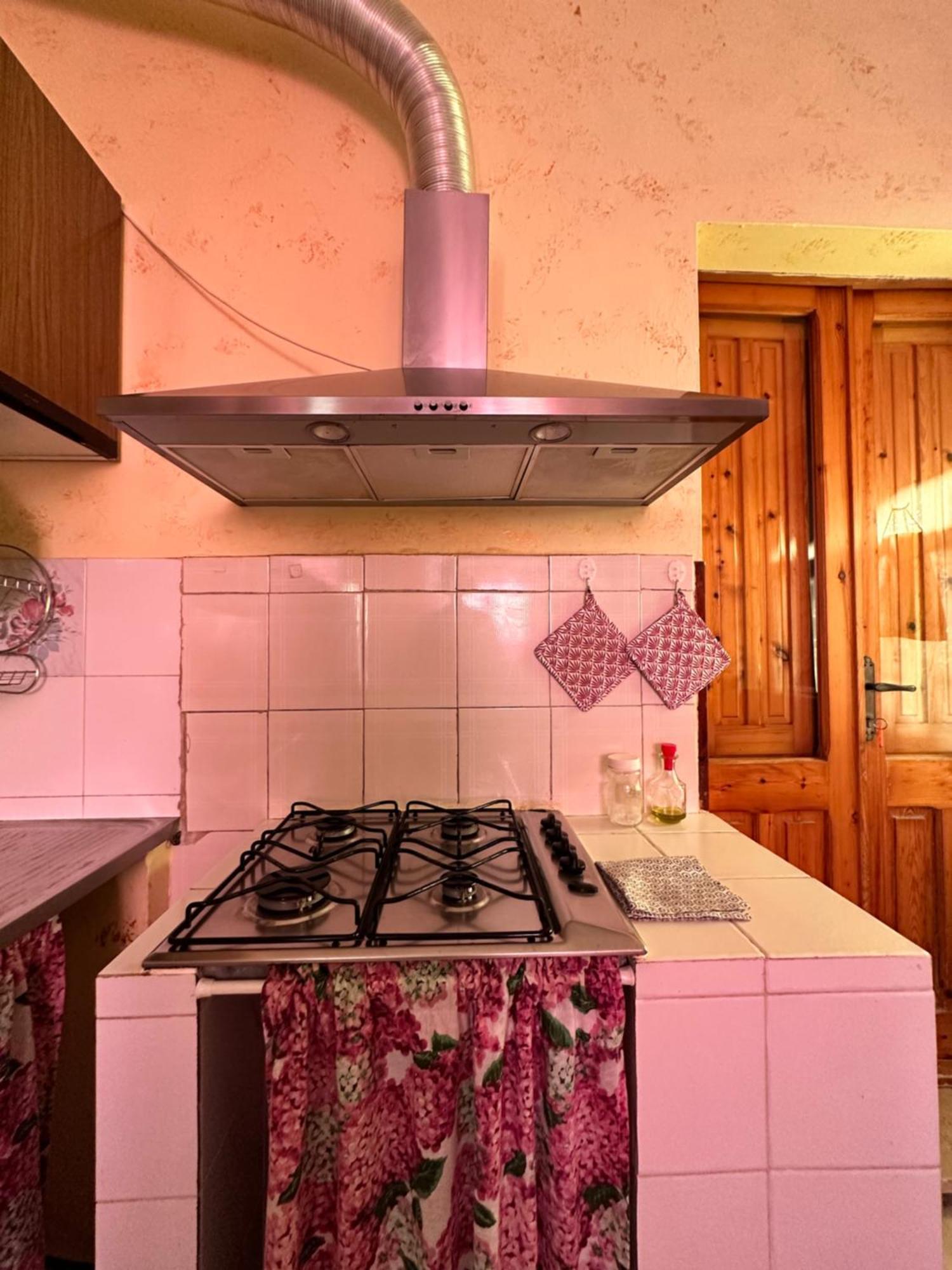 Vila Sa Domu De Cri Giba Exteriér fotografie